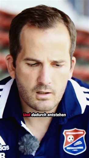 Manuel Baum (who beat Bayern Munich) explains his approach to attacking pressing #manuelbaum #1x1...
