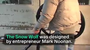 This shovel is like a man-powered snowplow. | Inventions Insider