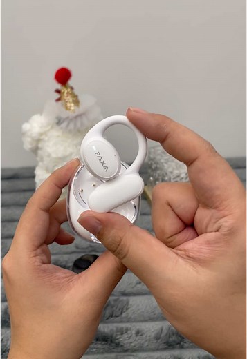 Real-Time Translator Earphones: Understand Any Language Instantly