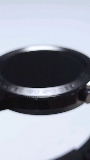 Nuevo SmartWatch F22U ⌚ equilibrio perfecto entre precio, estilo y tecnología. Con su diseño elegante y moderno, su pantalla táctil de 47mm de alta resolución y sus funciones avanzadas, el F22U te ofrece todo lo que necesitas para tu día a día #micompra.com.co #smartwatch #tech #fashion | micompra.com.co