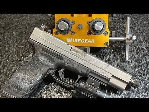 Springfield XD sight change using Wiregear sight tool