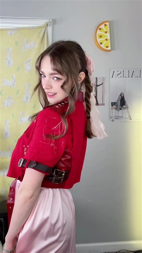 Aerith Cosplay Discussion: Final Fantasy 7 ❤️🩷