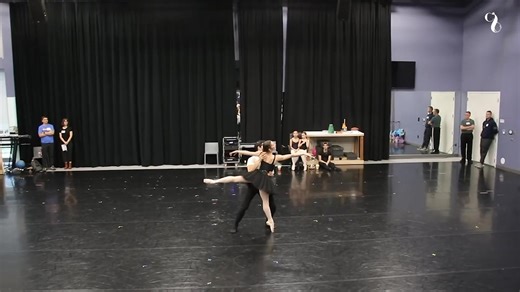 🩰The Nutcracker OPENS THURSDAY at Music Hall! ✨ ❄️🍭We're so excited for you to join us in the Land of Sweets! Don't miss out on Cincinnati's favorite holiday tradition! Get your tickets now—starting at $39. Visit cballet.org for more information! 🎄🎟️ | Cincinnati Ballet