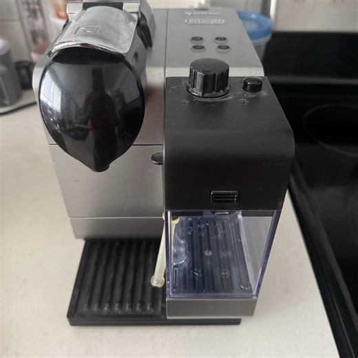 Delonghi Lattissima EN520SL 120V Nespresso Capsule Espresso and Cappuccino. - Etsy