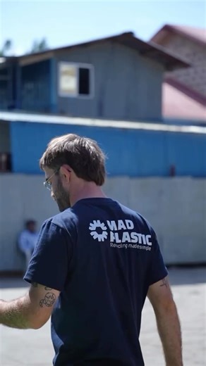 MAD PLASTIC on Instagram: "In 2025 we gave ourselves the challenge to do something we always wanted to try: Building our machines in Africa. This time, we decided to do it in Kenya 🇰🇪 using local materials and working with local manufacturers 🛠️ Do you want to see how that went? And what we did with the machines afterwards? 🤔 Stay tuned for the full video! 🎥 🎥 credits: @he_is_oti #plasticrecycling #recyclingmadesimple #kenya #preciousplastic #plasticrecyclingmachines #shredder #injectionma