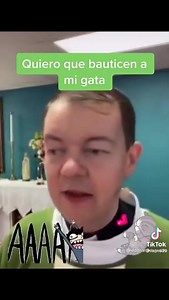 Padre Adam Kotas en USA quiere bautizar un gato😁😁😁 | Radio Explosion Hits Fm