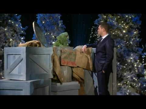 Michael Bublé | Have Yourself A Merry Little Christmas (with Oscar the Grouch)