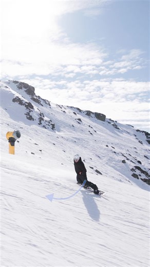 These 3 common snowboarding mistakes might be holding you back… mistake number 3: Looking to improve your snowboarding? Watch as Ryan N. takes us through the top three most common mistakes people make when snowboarding. Ryan demonstrates what the mistake looks and feels like and then provides a tip to correct the problem. This is mistake number 3 - upper body rotation. Head over to our YouTube channel to watch the whole video! Looking for personalised coaching? Book a lesson with a Maison Sport 