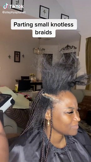 #parting #knotlessboxbraids #knotlessbraidstutorial #smallknotlessbraids #boxbraidshairstyles
