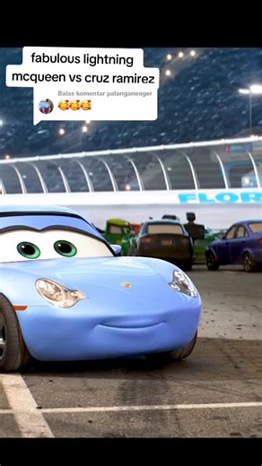 Fabulous Lightning McQueen vs Cruz Ramirez in Cars 3