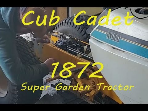 The Junkyard refugee, our Cub Cadet 1872 Super Garden tractor gets some rear end work.
