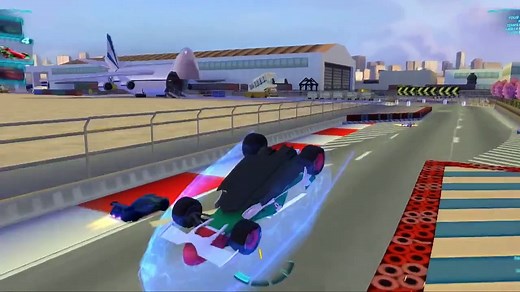 Flash McQueen Fait la course avec Martin et ses amis  Cars 2 Le film en entier inspire le