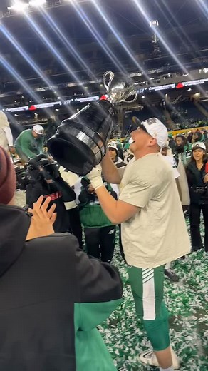 Raise it high, Payton! 🏆 🇨🇦 2025 Grey Cup Champion! #E2W | #MatterOfPride | EKU Football