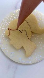 In my Barbie dreams 🎀💤 #BarbieTheMovie #barbiemovie #barbie #cookiedecorating #decoratedcookies #royalicingcookies #cookieart #edibleart | Butterfly Bakes ATL