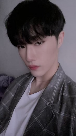 TikTok의 CIX (씨아이엑스)