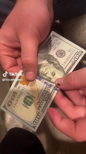 How to Identify Fake $100 Bills Easily