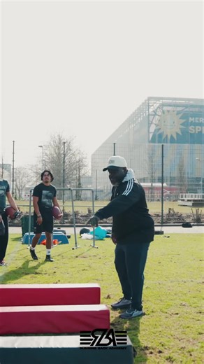 Enhancing Hip Mobility for Running Backs with Coach Seymour
