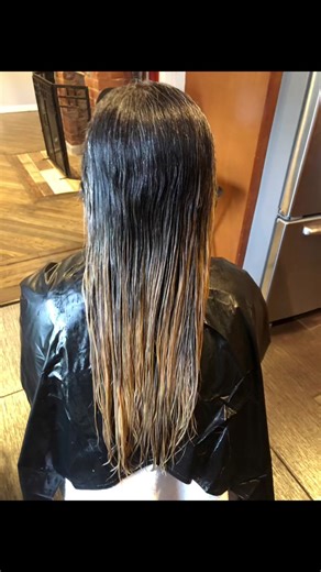 Stunning Brown Hair Transformation with Wella Color Charm 6N & 6G | Root Touch-Up & Pop Highlights