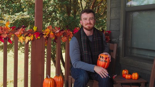 The first day of fall is here! 🍂🧣 Finally, we can shamelessly enjoy our PSLs while watching cheesy Hallmark films.* For all the cozy, feel-good vibes this season, join us for the Fall Into Flower Mound Festival on Friday, Oct. 10 and Saturday, Oct. 11 at the River Walk. Who knows? Your true love could be there waiting for you… 🥰 You can learn more about the festival at www.flowermound.gov/fallfestival. *𝘠𝘰𝘶 𝘤𝘢𝘯 𝘴𝘵𝘢𝘳𝘵 𝘰𝘧𝘧 𝘴𝘵𝘳𝘰𝘯𝘨 𝘸𝘪𝘵𝘩 𝘵𝘩𝘪𝘴 𝘪𝘯𝘴𝘵𝘢𝘯𝘵 𝘤𝘭𝘢𝘴𝘴𝘪