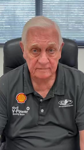 170K views · 3.5K reactions | 600 RACES  A massive milestone as the Supercars paddock celebrates the achievement with Will Davison | Shell V-Power Racing Team | Facebook