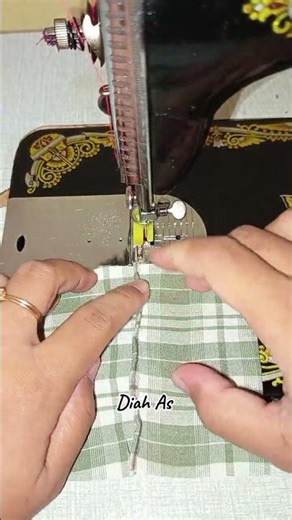 Easy trick to join fabric without overlocking #sewing #sewingtips #fyp