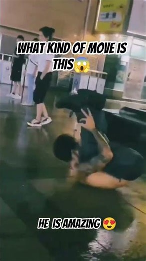 an incredible move in breakdancing ,he is amazing BreakDancer #breakdance #breakdancing #hiphop