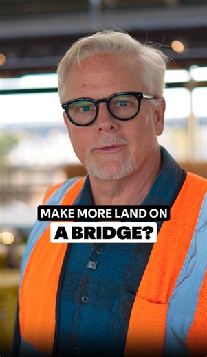 🏗️ They say you can’t make more land. On the Rock Island Bridge, we did. By using cantilevers that extend huge structural beams off the sides, we built brand-new space above and below the bridge. With its double-decker layout, the bridge now offers 35,000 square feet of activation space and room for more than 1,500 people. | Rock Island Bridge