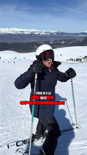 Ven de excursión desde Barcelona a La Molina, Estación de Esquí 🤩 La Molina es una estación de esquí en los Pirineos catalanes donde podrás disfrutar de actividades para todos los gustos: trineo, esquí y snowboard con pistas para todos los niveles, rutas con raquetas de nieve, paseo panorámico en telecabina y mucho más. DETALLES⬇️ 🚌Ida y vuelta en autocar desde Barcelona el mismo día 😎Para todas las edades y por libre (tú decides que hacer en el destino) 🗓️Fecha: sábado 28 de febrero Salidas