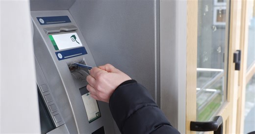 Bankomat wciągnie kartę i wyzeruje twoje konto. Wystarczy kawałek papieru