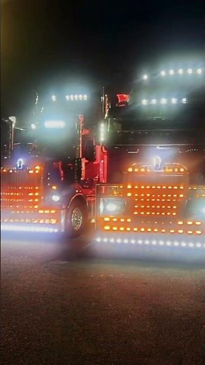 🌙 Linehaul Lightshow – Two Prime Movers Lighting Up the Midnight Run! 🚛✨