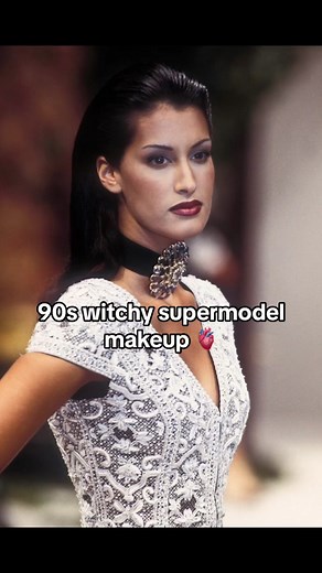 90s Witchy Supermodel Makeup Tutorial | Fall 2023 Beauty Trends