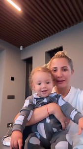 56K views · 39K reactions | Am plecat direct de la spectacolul unde am cântat din Germania , cu inima strânsă de dor 梁❤️ E mic și nu acceptă laptele praf, așa că mă grăbesc mereu să ajung acasă la el ♥️ | Claudia Puican | Facebook