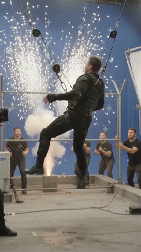 That Insane Fight Scene Was Filmed on Crash Pads 🥊 (VFX Secret)