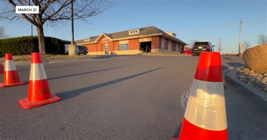 Four injured in crash at Mama's Pizza in stable condition, police say