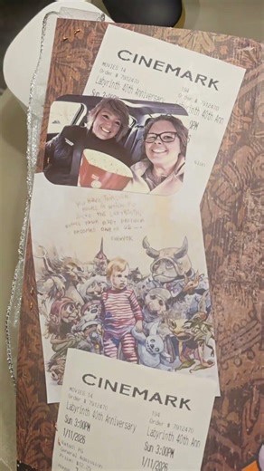 Labyrinth 40th Anniversary! Junk Journal Spread, watched the movie on the big screen #junkjournal