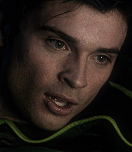 Your secret is safe with me | Clark Kent edit | #clark #clarkkent #clarkkentedit #smallville #fyp