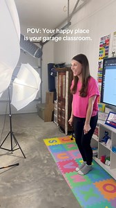 201K views · 1K reactions | I’m filming an entire year of lessons! Please help me get the word out so I can help families and teachers! Comment LESSONS for a link to the free lessons!  #kindergarten #teacherlife #scienceofreading #phonics #parents | Ms. Craft Kindergarten | Facebook