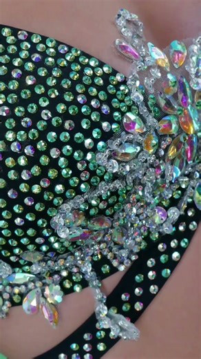 Wicked-Inspired Sparkle: Mint Green & Antique Pink MAXIMA Crystals by Preciosa
