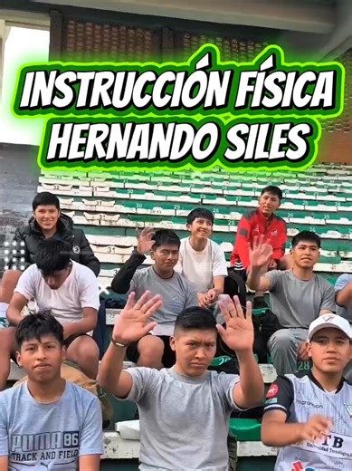 Este fin de semana nos fuimos al STADIUM HERNANDO SILES a pasar Instrucción Física con los postulantes a Instituciones Policiales y Militares Ven y estudia con los mejores!!💚💙 #academiazeus #stadium #postulantes #policiales #militares @Academia Zeus LA PAZ @Academia Zeus EL ALTO