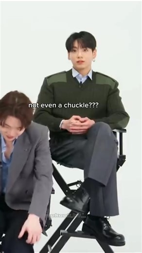 Everyone was laughing at taehyung 🤧 but jungkook 😑