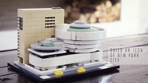 Découvrez les secrets du Musée Solomon R. Guggenheim de Frank Lloyd Wright avec @LEGOArchitecture ! Ce modèle recrée fidèlement les courbes et les lignes qui ont fait de ce bâtiment une véritable icône architecturale... et ce, depuis un demi-siècle ! http://lego.build/2rR47Et | LEGO