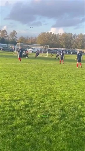 Football funny moments🤣😂😂. #footballshorts #funny #funnymoments