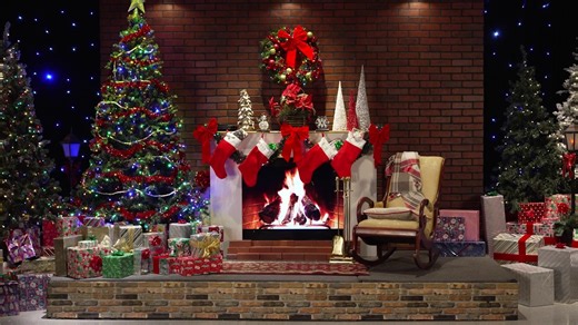 🎄 News 6 holiday special: Cozy crackling fireplace, Christmas classics, Florida holiday fun