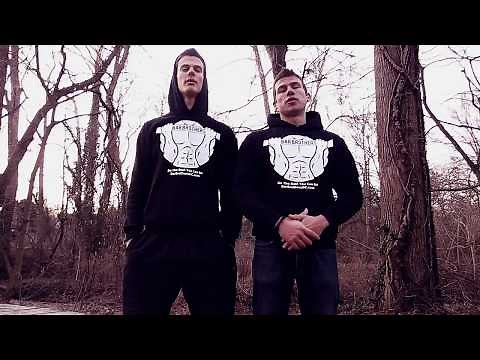 Beginners Muscle Up Tutorial! Bar Brothers