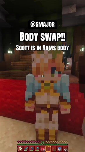 This is chaos and I love!!! I’m so glad they did this cause Owen talked about it on stream as an idea. In this Scott is Nom. Graecie is Scott. Nom is Kitty. Cam is Graecie 🤯 From #scottsmajor stream Feb 26 #smajor #bannerfallsmp #minecraft #bodyswap