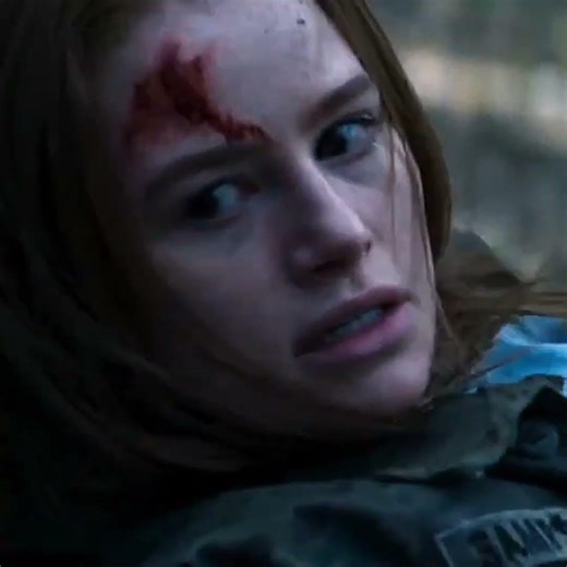 Girl vs Wolf – A Fight for Survival
