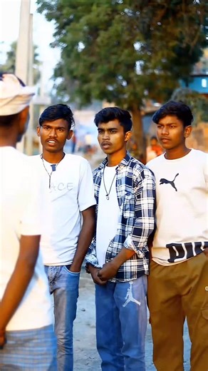 Pavan Purwaya on Instagram: "Pokitwa fatal Hai papa 😜#comedy #trendingreels #sutingh #video @pavanpurwaya"