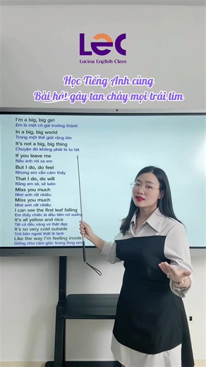 Bài hát tan chảy này tên gì các bạn nhỉ? Hãy cùng học Tiếng Anh qua bài hát cùng cô Lucy và Lucina English Class nhé! #hoctienganh #tienganhgiaotiep #learnontiktok #englishsongs #tienganhonline