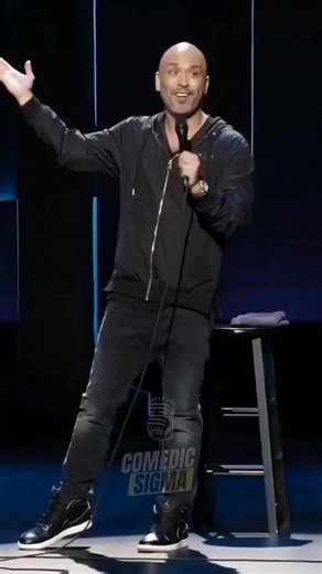 #standupclip #comedynight #livedlaughing #crowdmoment #funnyreel