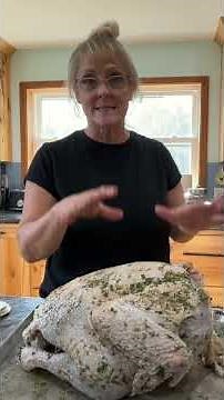 STEP BY STEP Instructions on Cooking a Turkey #thanksgiving #dinnerideas #stepbystep #justthebells10